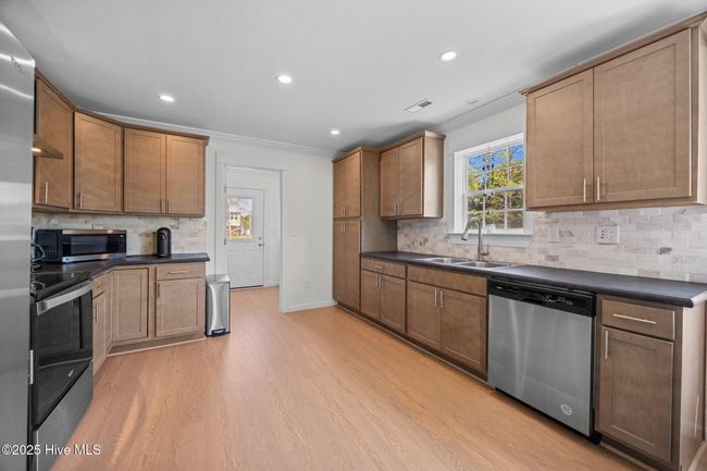 138 Heron Cove Rd, House other with 3 bedrooms, 2 bathrooms and null parking in Hampstead NC | Image 33