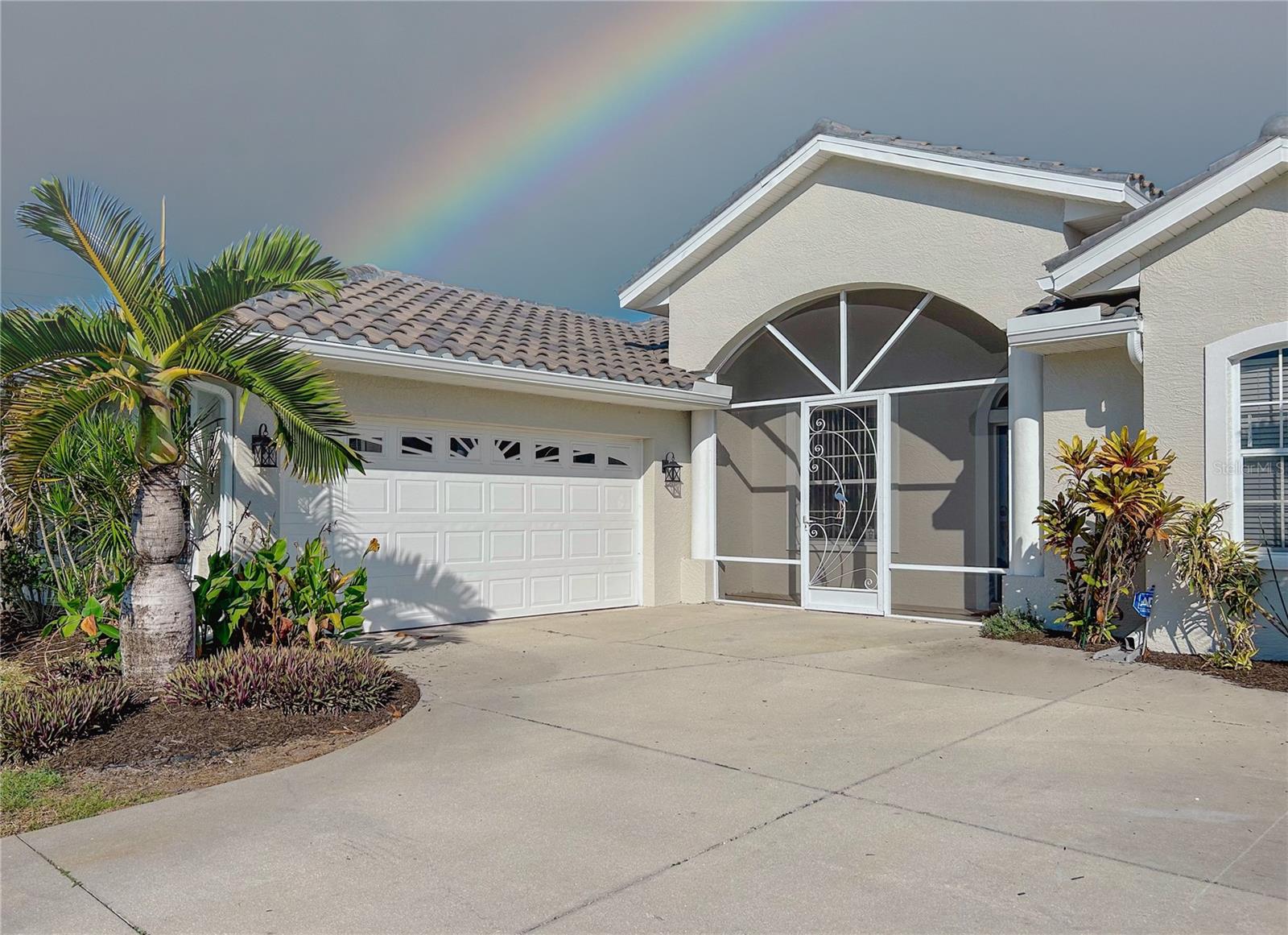 Three Oaks Blvd, Sarasota, FL 34233