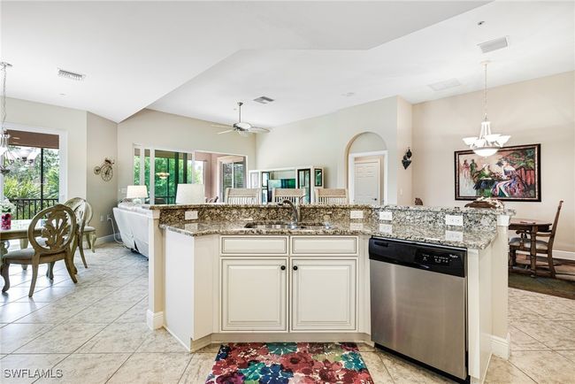 granite counters | Image 19