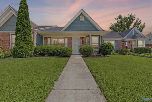 328 Shadow Pointe Dr Sw, Decatur, AL, 35601-6832 | Card Image