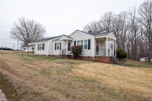 4319 Hicone Road, Greensboro, NC, 27405 | Card Image