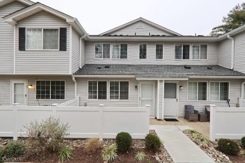 21 Parkside Rd, Bedminster, NJ, 07921-1868 | Card Image