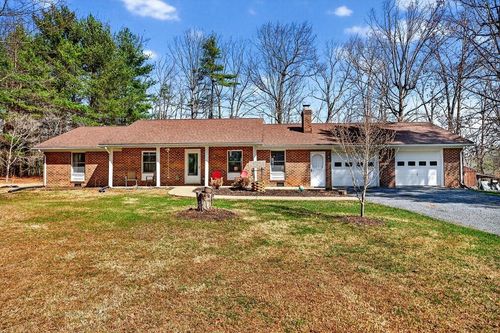 98 Oak St, CRAIGSVILLE, VA, 24430 | Card Image