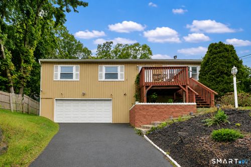 123 River Rd, Shelton, CT, 06484-4443 | Card Image