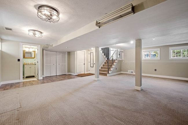 21 Driscoll Dr, House other with 4 bedrooms, 3 bathrooms and 6 parking in Framingham MA | Image 33
