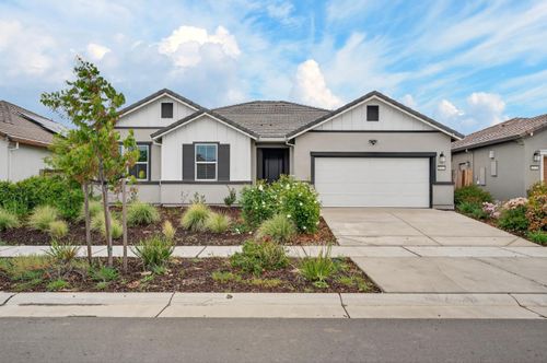 1531 Minories Dr, Olivehurst, CA, 95961-8949 | Card Image