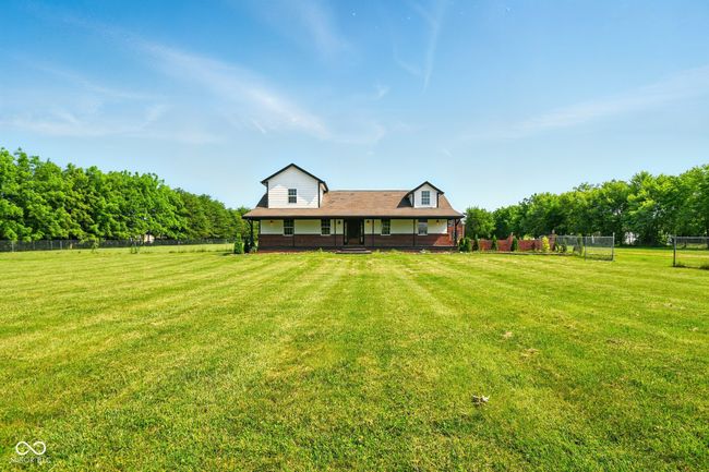 4450 W 300 N, House other with 4 bedrooms, 3 bathrooms and null parking in Fairland IN | Image 48