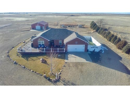 10025 Schumaker Rd, Bennett, CO, 80102-9563 | Card Image