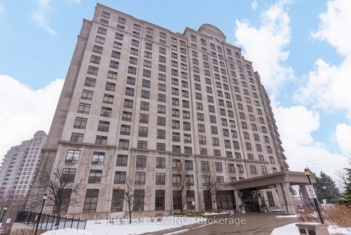 305-9235 Jane St, Vaughan, ON, L6A0J8 | Card Image