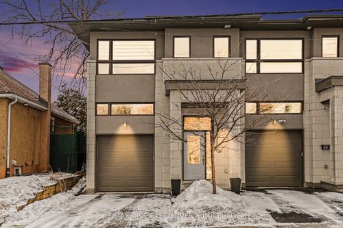 300C Richelieu Avenue, Vanier and Kingsview Park, ON, K1L6K3 | Card Image