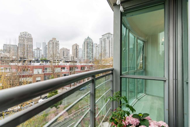 603 - 1018 Cambie Street, Condo with 2 bedrooms, 1 bathrooms and 1 parking in Vancouver BC | Image 30