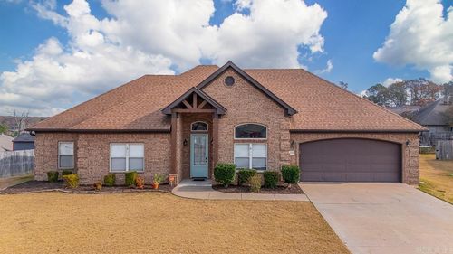 3213 Robbins Dr, Bryant, AR, 72022-8152 | Card Image