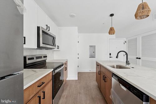 205-2520 N Front St, PHILADELPHIA, PA, 19133 | Card Image