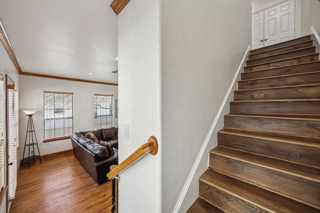 1012 Pavillion St, Townhouse with 2 bedrooms, 3 bathrooms and null parking in Dallas TX | Image 16