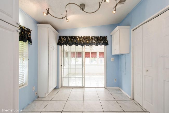 472 Trout Ln, House other with 3 bedrooms, 2 bathrooms and null parking in OLDSMAR FL | Image 9