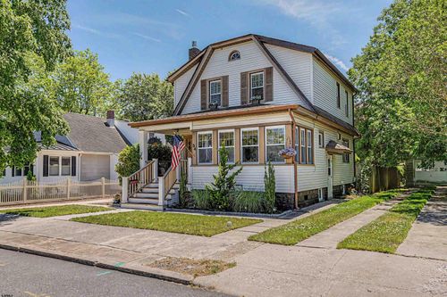 34 E Dawes Ave, Somers Point, NJ, 08244-2715 | Card Image