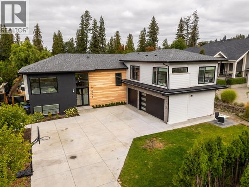624 Bonjou Rd, Kelowna, BC, V1W1M5 | Card Image