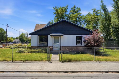 3017 N Standard St, Spokane, WA, 99207-2061 | Card Image