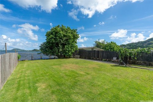 45-1 Holowai Street, Kaneohe, HI, 96744 | Card Image