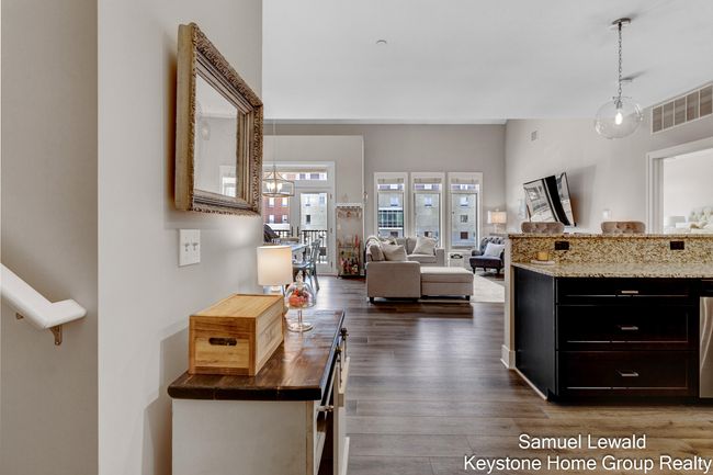 BLDG-0 - 430 Union Ave, Condo with 3 bedrooms, 3 bathrooms and null parking in Grand Rapids MI | Image 6