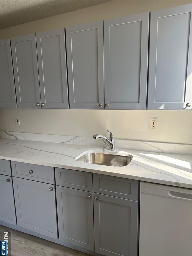 APT-5C - 25 unit 5C Zabriskie St, Condo with 1 bedrooms, 1 bathrooms and null parking in Hackensack NJ | Image 5