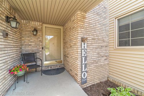 750 S Milford Rd, Milford Village, MI, 48381 | Card Image