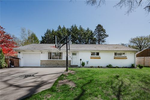 1210 Minnesota Ave, Natrona Hts, PA, 15065-1030 | Card Image