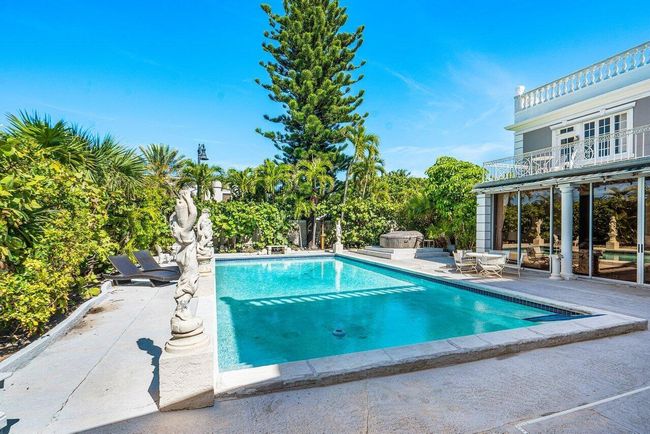 1048 S Ocean Blvd, House other with 5 bedrooms, 9 bathrooms and null parking in Palm Beach FL | Image 41