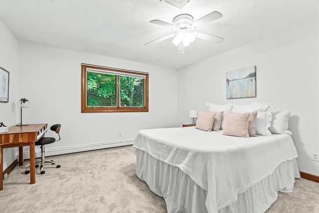 UNIT-4 - 22 Grove Pl, Condo with 2 bedrooms, 1 bathrooms and 1 parking in Winchester MA | Image 25