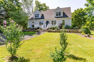 1180 Middle Road, House other with 4 bedrooms, 2 bathrooms and 7 parking in East Greenwich RI | Image 3