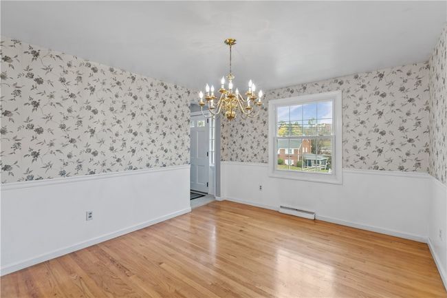 937 Balmoral Dr, House other with 5 bedrooms, 3 bathrooms and 2 parking in Pittsburgh PA | Image 6