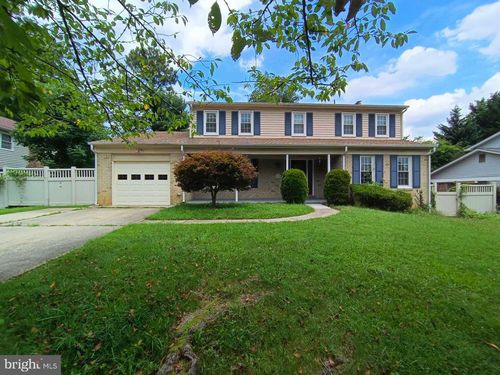 8835 Tuckerman Ln, POTOMAC, MD, 20854-3166 | Card Image