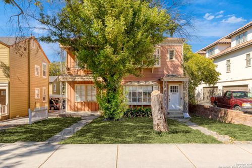 6715 Broadway, San Antonio, TX, 78209-3731 | Card Image