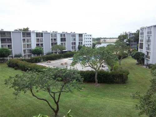 apt-408-8620 N Sherman Cir, Miramar, FL, 33025-2080 | Card Image