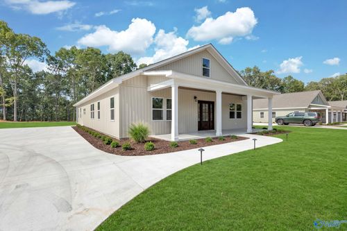 2070 Browns Valley Rd, Guntersville, AL, 35976 | Card Image