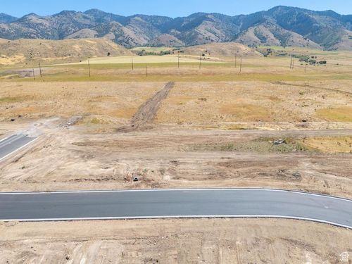 78-72 N 1140 E, Smithfield, UT, 84335 | Card Image