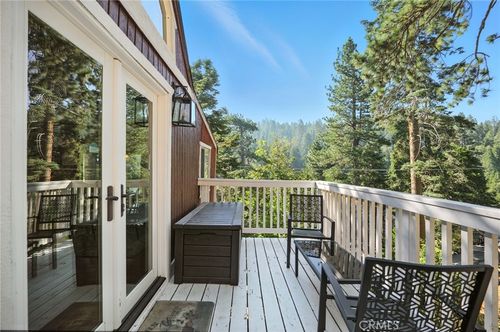 782 W Virginia St, Lake Arrowhead, CA, 92352 | Card Image