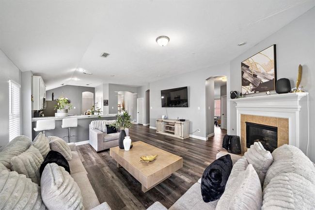 1727 Caldbeck Ln, House other with 3 bedrooms, 2 bathrooms and 2 parking in Fresno TX | Image 10