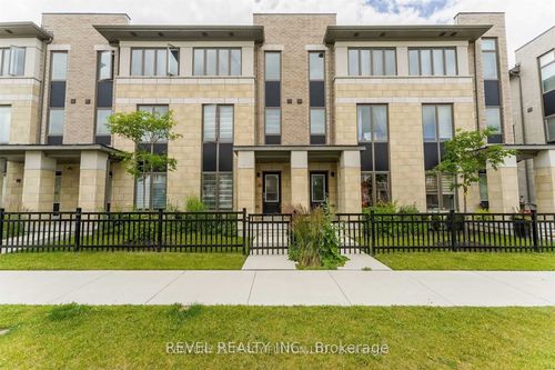 21 Donald Fleming Way, Whitby, ON, L1R0N8 | Card Image