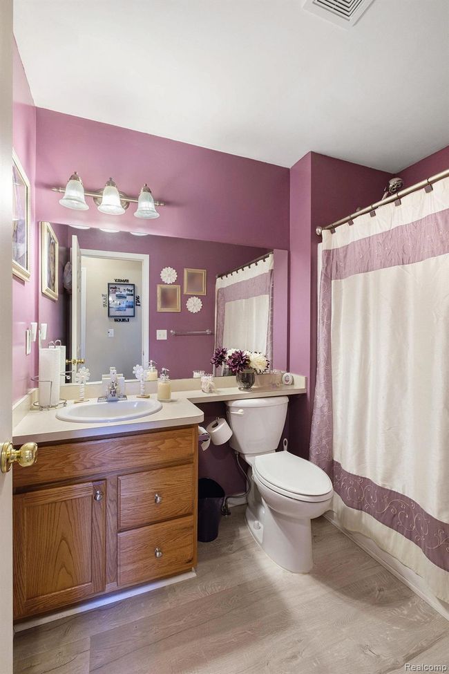 Full bath #2. | Image 20