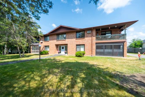 7-90 King St, Bobcaygeon, ON, K0M1A0 | Card Image