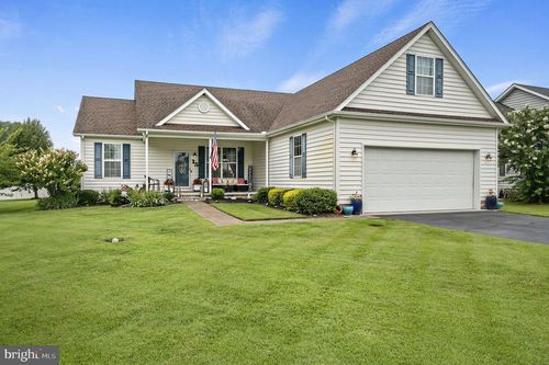 13 Burning Oak Dr, FELTON, DE, 19943-7226 | Card Image