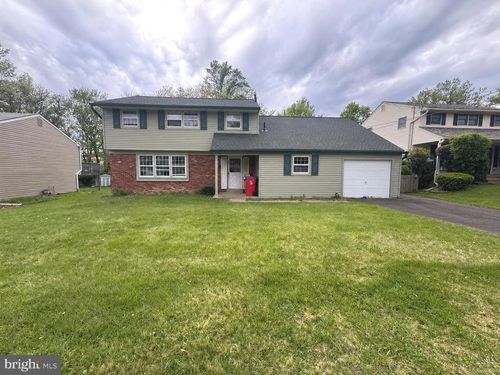 262 Centennial Rd, WARMINSTER, PA, 18974-5407 | Card Image