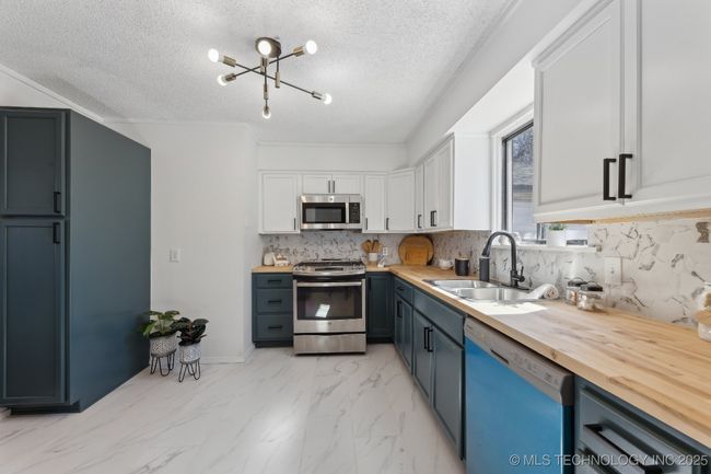 523 W Toledo Pl, House other with 4 bedrooms, 3 bathrooms and null parking in Broken Arrow OK | Image 14