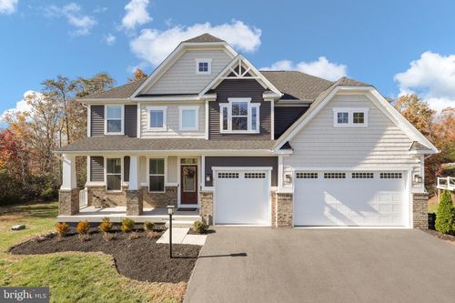 212 Southern View Dr, FREDERICKSBURG, VA, 22405-6102 | Card Image
