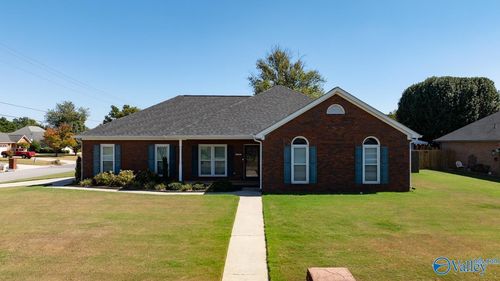 1802 Grissom Ave Sw, Decatur, AL, 35603-2633 | Card Image