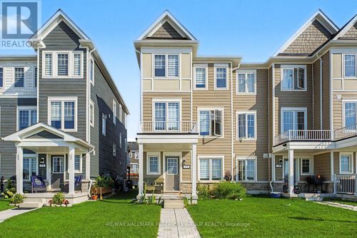 77 Shelburne Ave, Wasaga Beach, ON, L9Z0L2 | Card Image