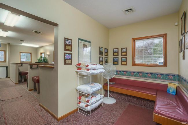 909 Linway Dr, Home with 0 bedrooms, 3 bathrooms and 30 parking in Goshen IN | Image 5