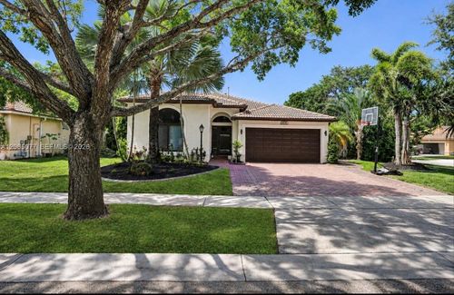 14298 Nw 23rd St, Pembroke Pines, FL, 33028-2831 | Card Image