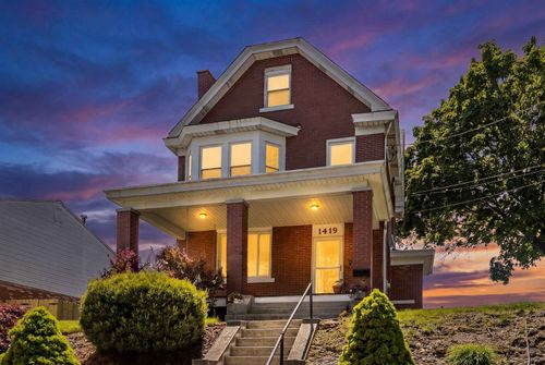 1419 Preston St, Pittsburgh, PA, 15205-3746 | Card Image